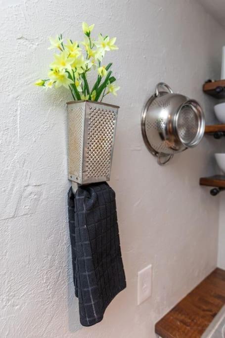 Cozy & Comfy Cottage In The City - W Parking Pittsburgh Eksteriør bilde
